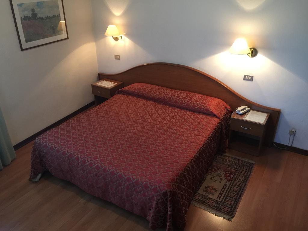 Hotel S.Antonio Padoue Chambre photo