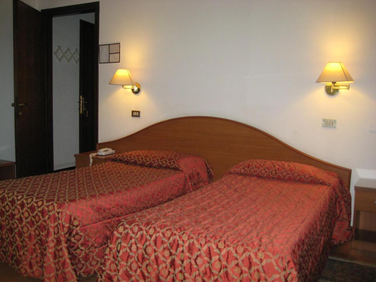 Hotel S.Antonio Padoue Extérieur photo
